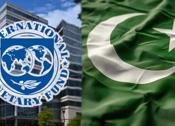 IMF Pressures Pakistan for More Reforms in Economic Talks